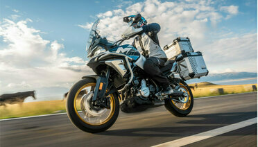 Абсолютно новый CFMOTO 700MT Advanced (ABS)!