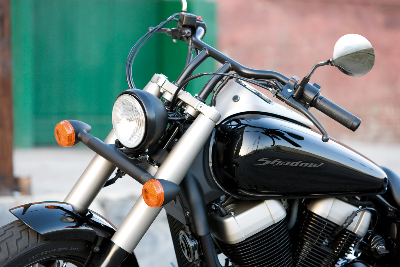 Honda Shadow 750 Black Spirit купить в москве описание и цены