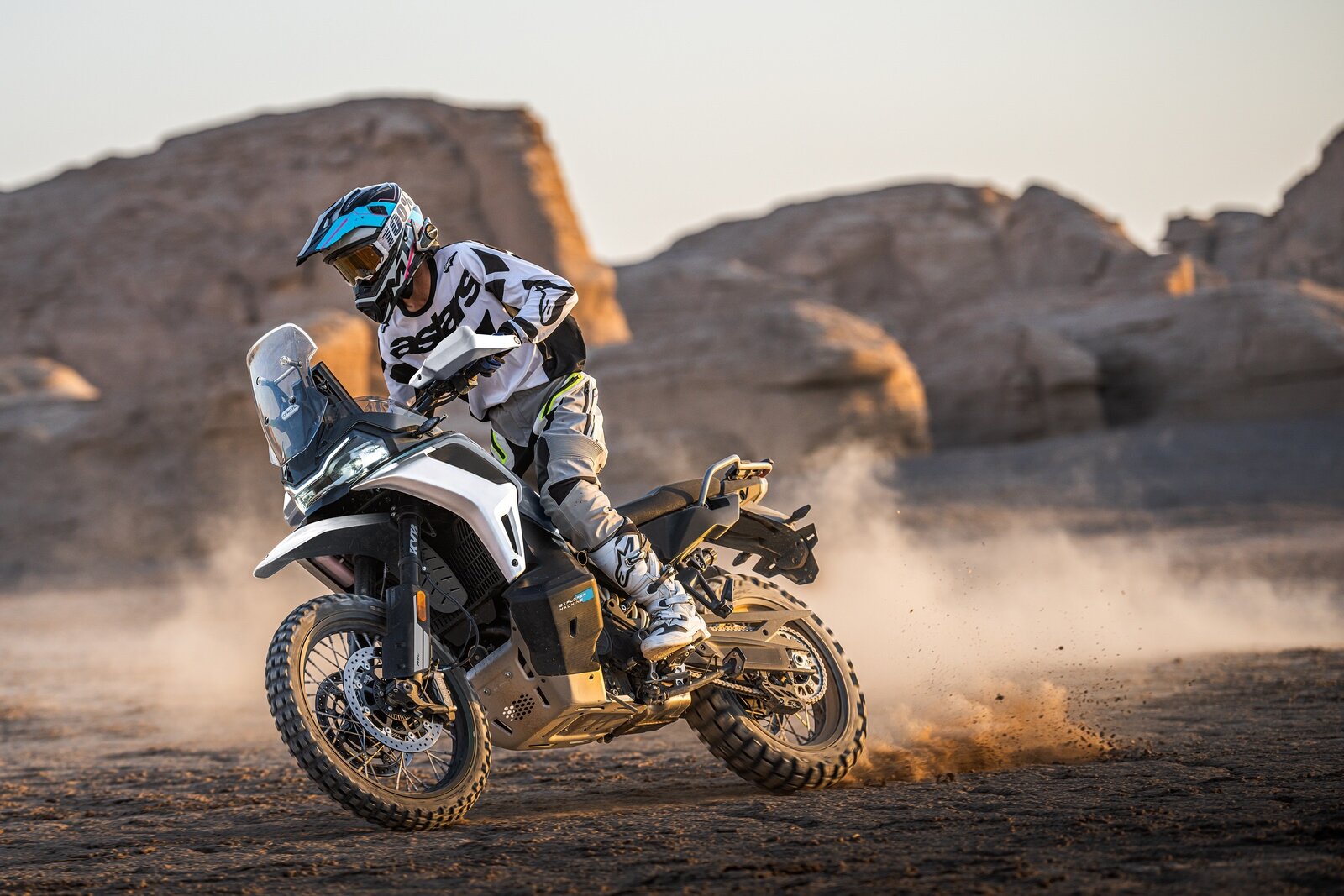 CFMOTO 1000MT-X Sport (ABS) - фото №4