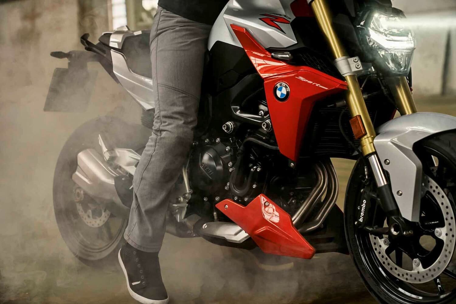 BMW F 900 R - фото №10