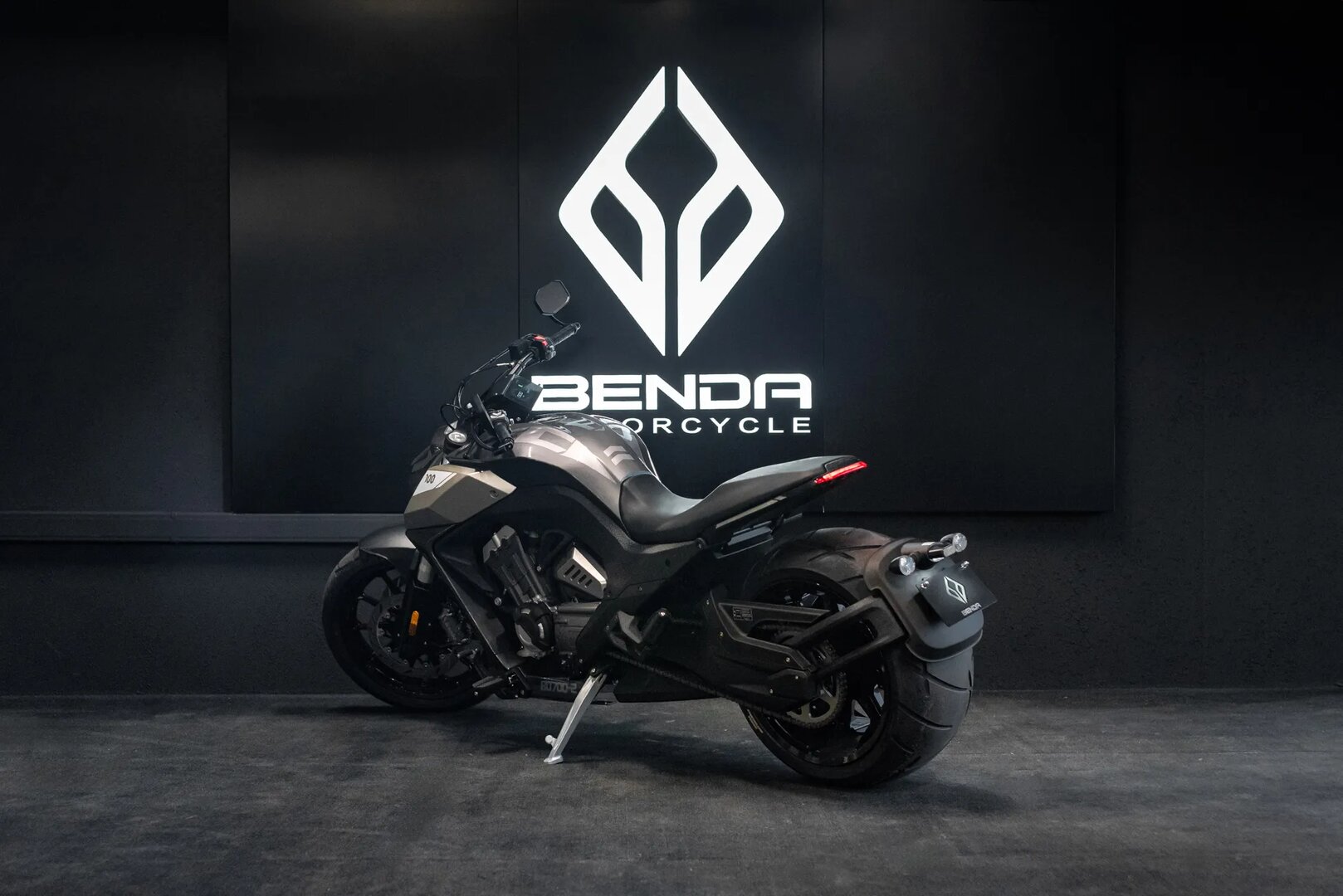 Benda LFC 700 - фото №4