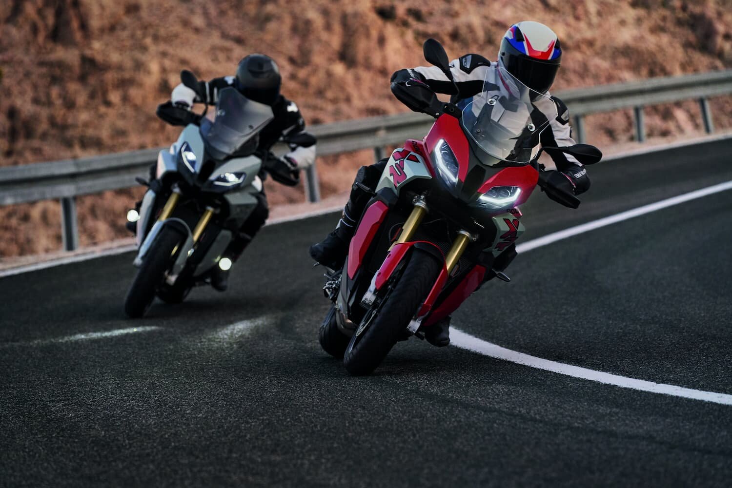 BMW S 1000 XR - фото №15