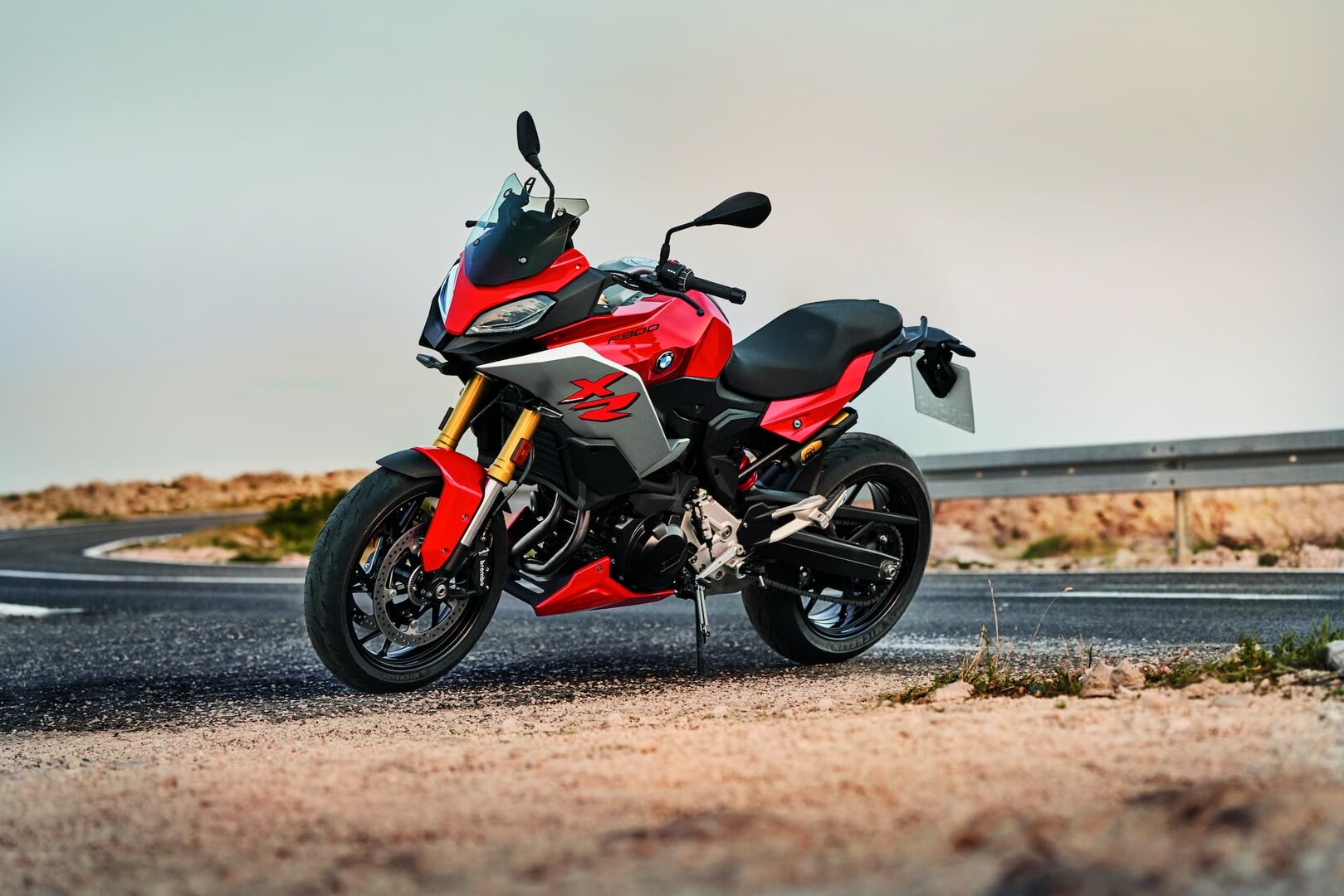 BMW F 900 XR - фото №7