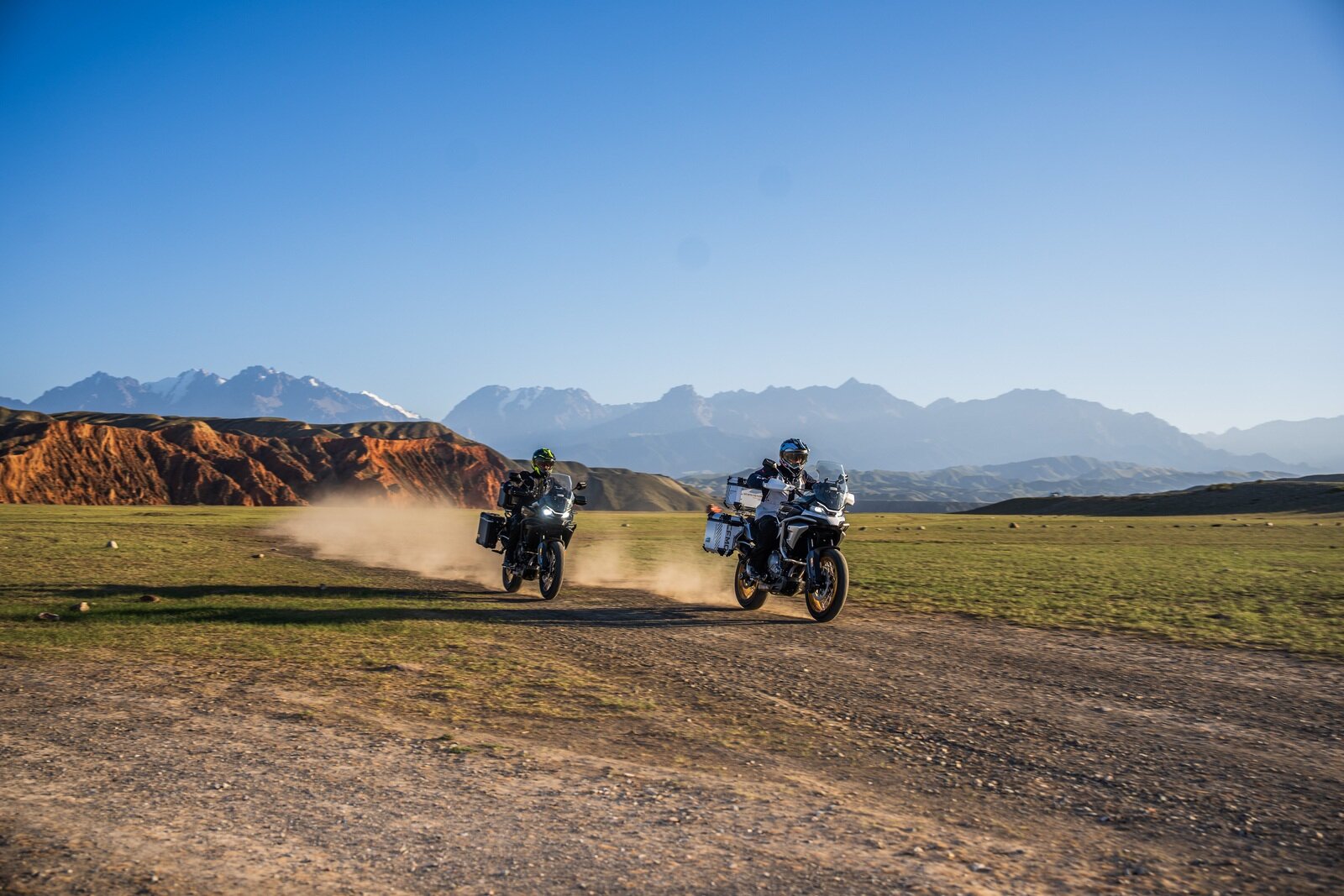 CFMOTO 700MT Advanced (ABS) - фото №2