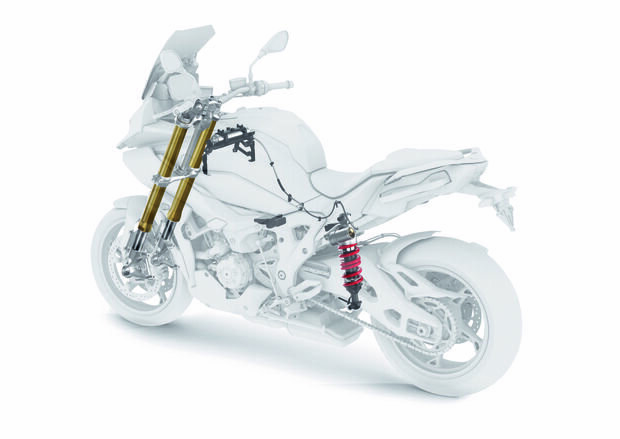 BMW S 1000 XR - фото №3