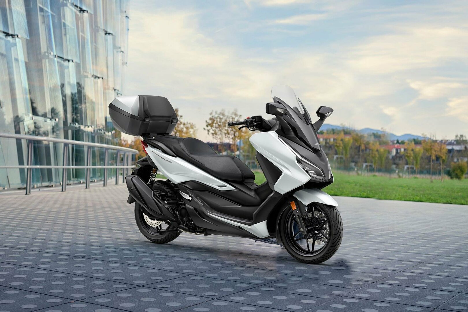 Honda ADV 160 - фото №5