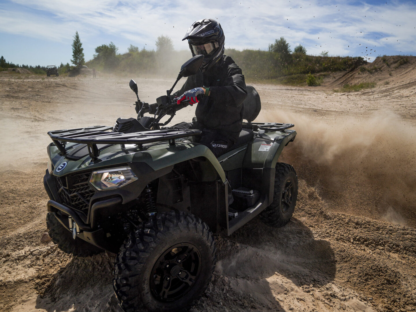 CFMOTO CFORCE 400L EPS - фото №3