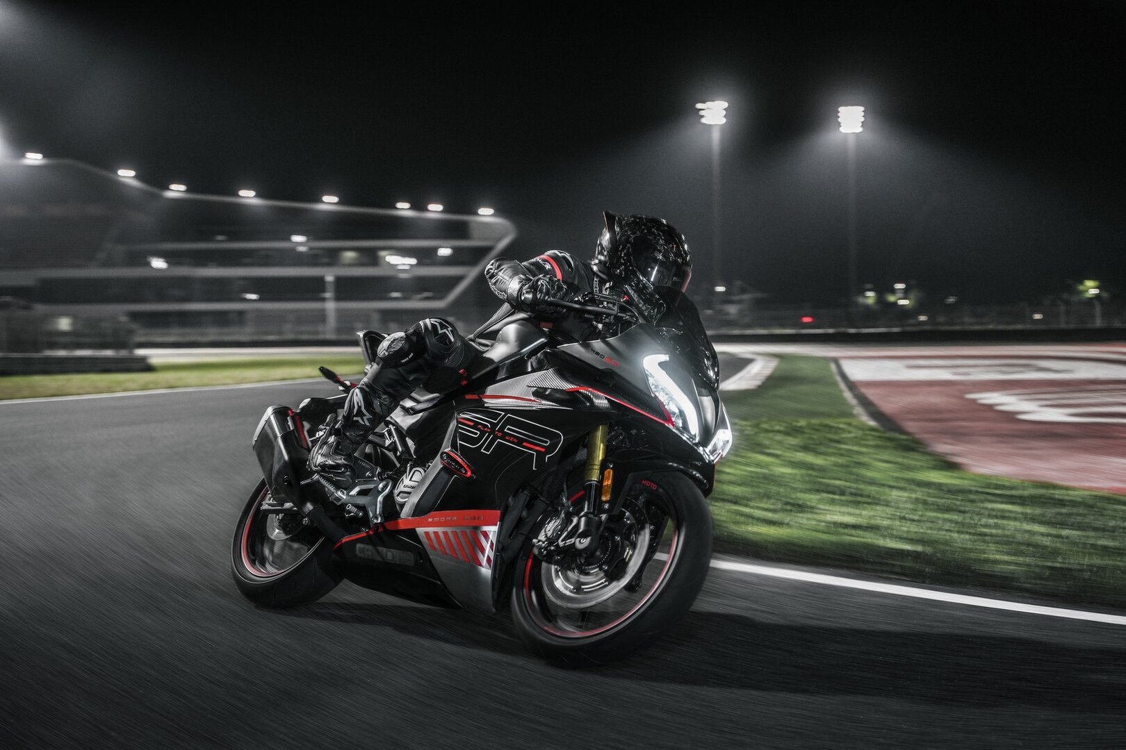 CFMOTO 450SR (ABS) - фото №8