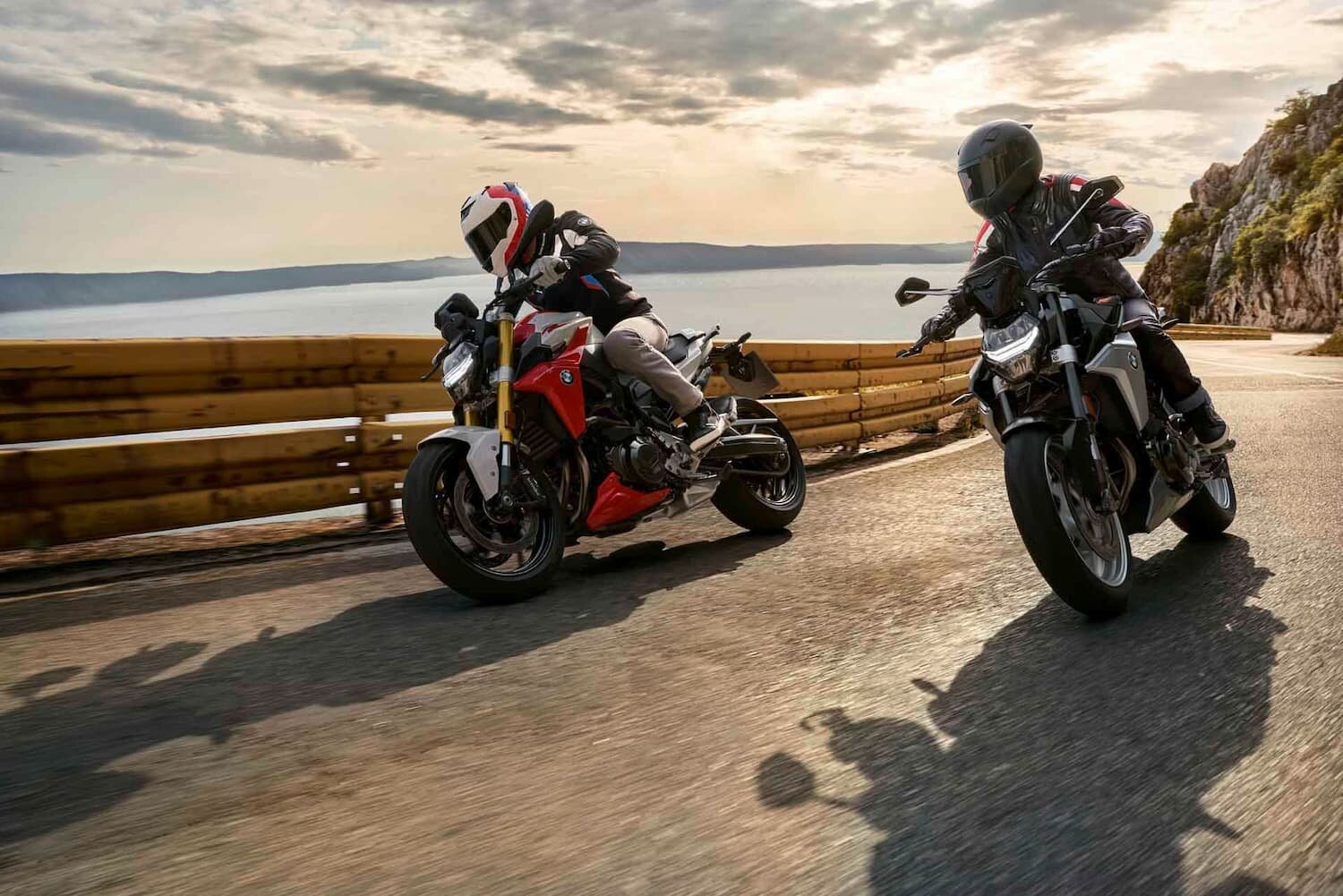 BMW F 900 R - фото №12