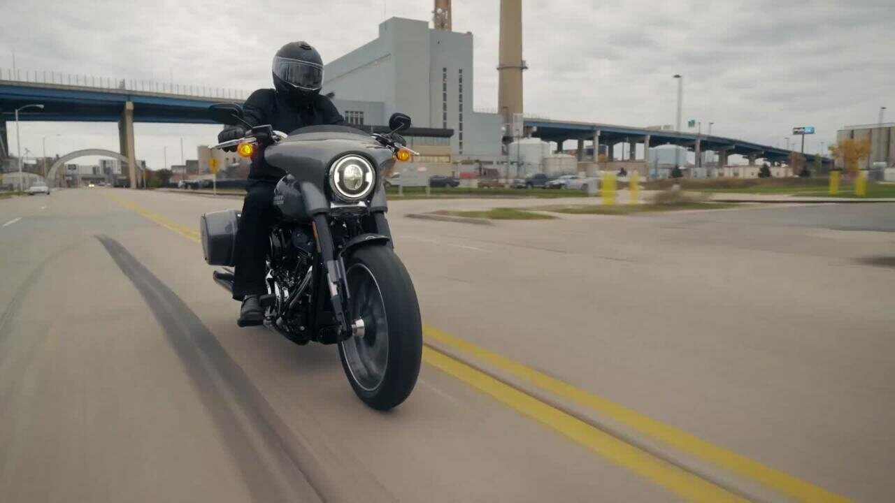 Harley-Davidson Sport Glide 107 - фото №6