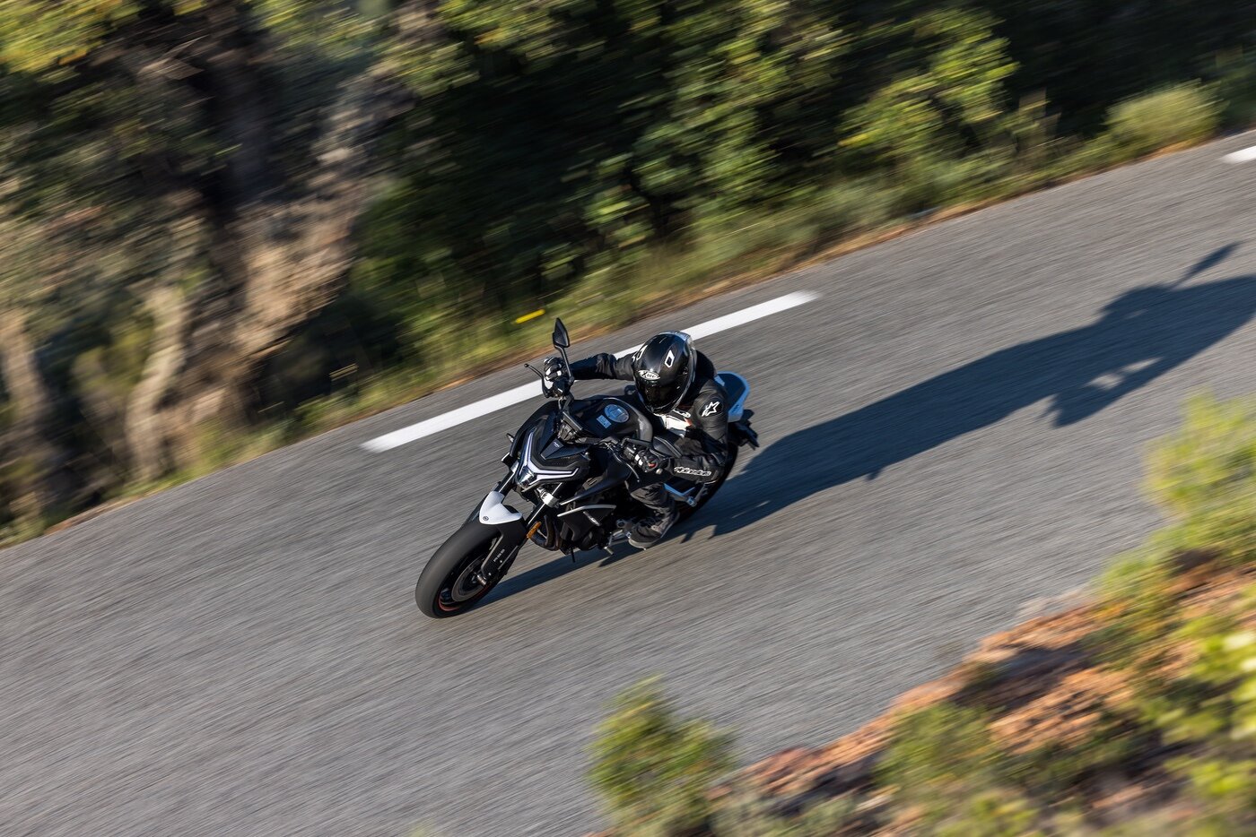 CFMOTO 800NK Advanced (ABS) - фото №6